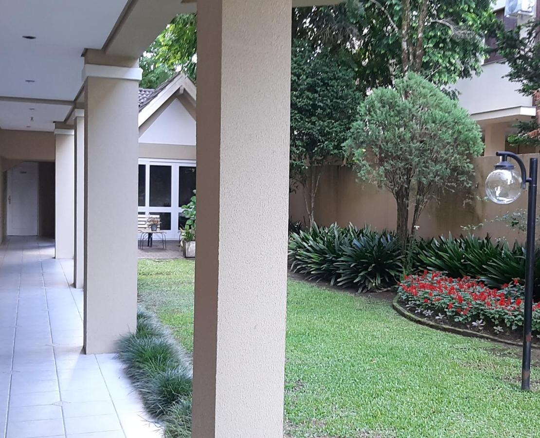 Residencial Vicenza Apartment กรามาโด ภายนอก รูปภาพ